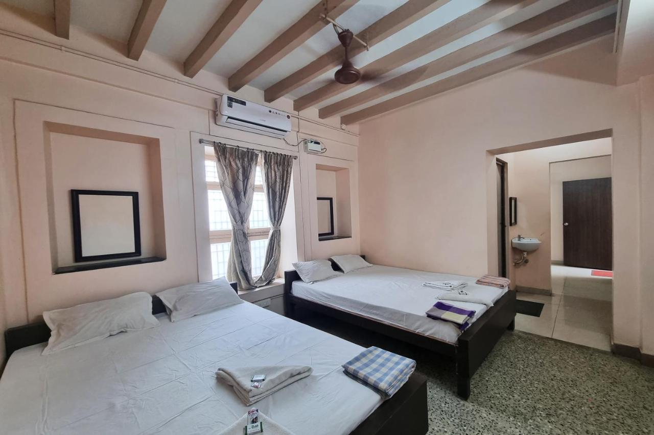 Sowmya Lodge Tiruchirappalli Εξωτερικό φωτογραφία